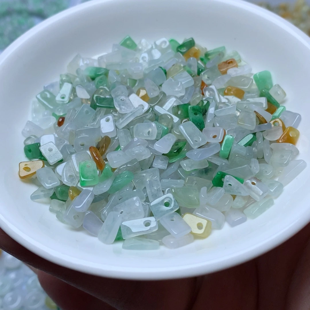 【闪购商品】翡翠手链未镶嵌冰三彩碎碎石50颗