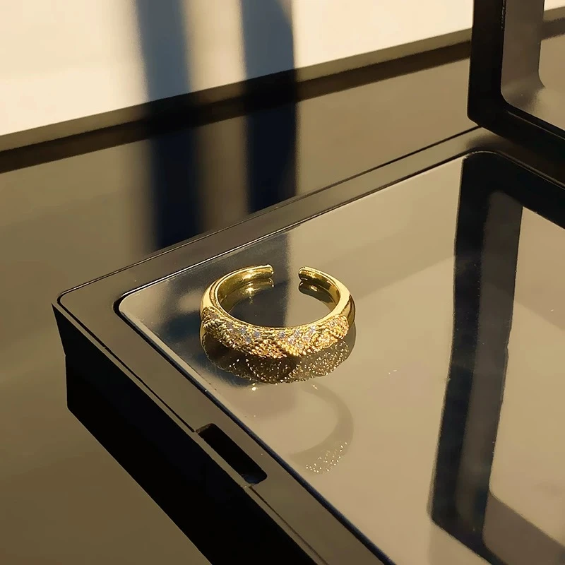 铜合金戒指 铜合金戒指 设计师款戒指~JZ050