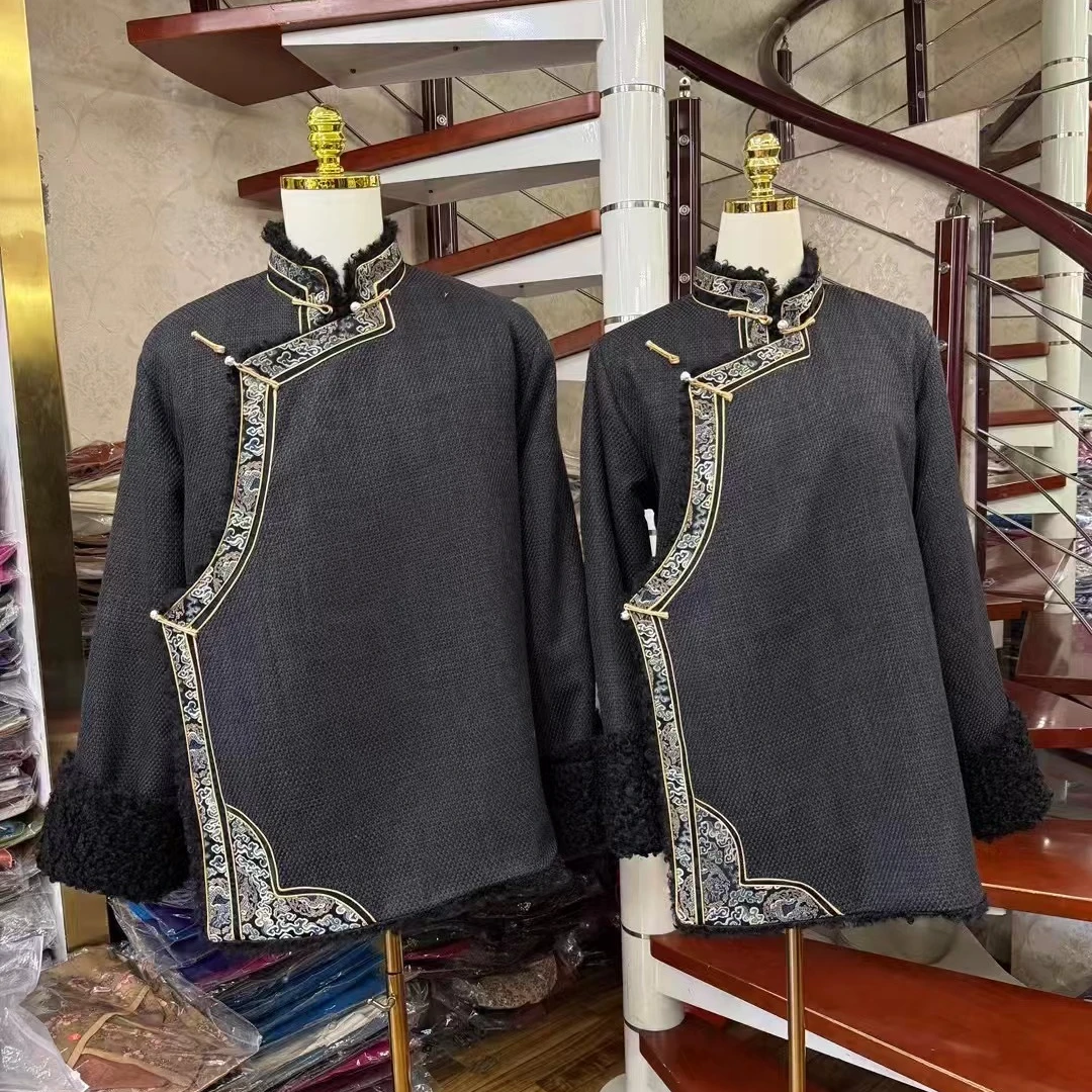 新款冬季女生加毛加厚外套情侣款加绒外套男款民族服饰外套