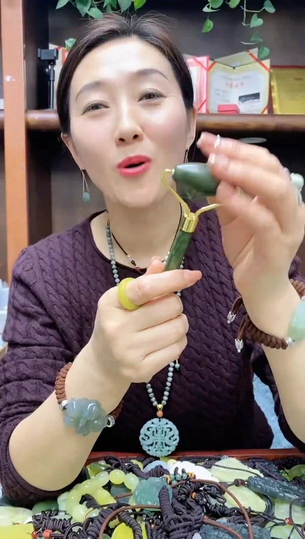 【闪购商品】岫玉手把未镶嵌1