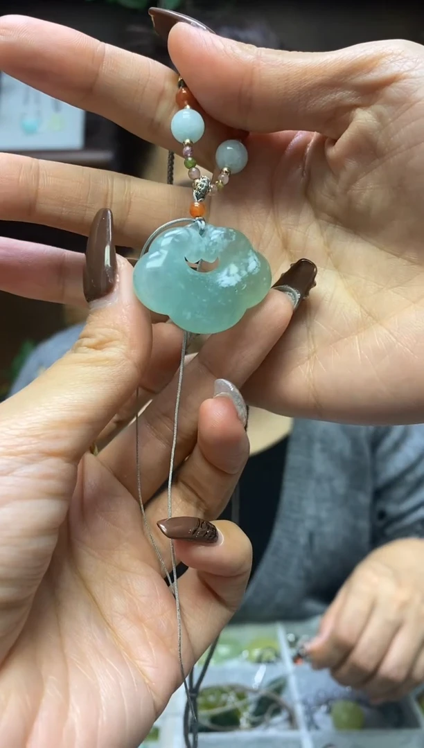 【闪购商品】岫玉吊坠未镶嵌·