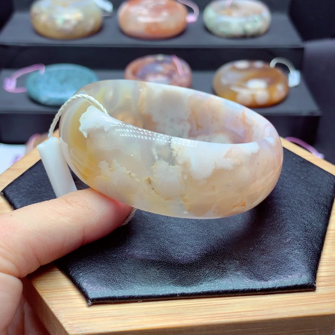 【闪购商品】玛瑙/玉髓手镯未镶嵌5