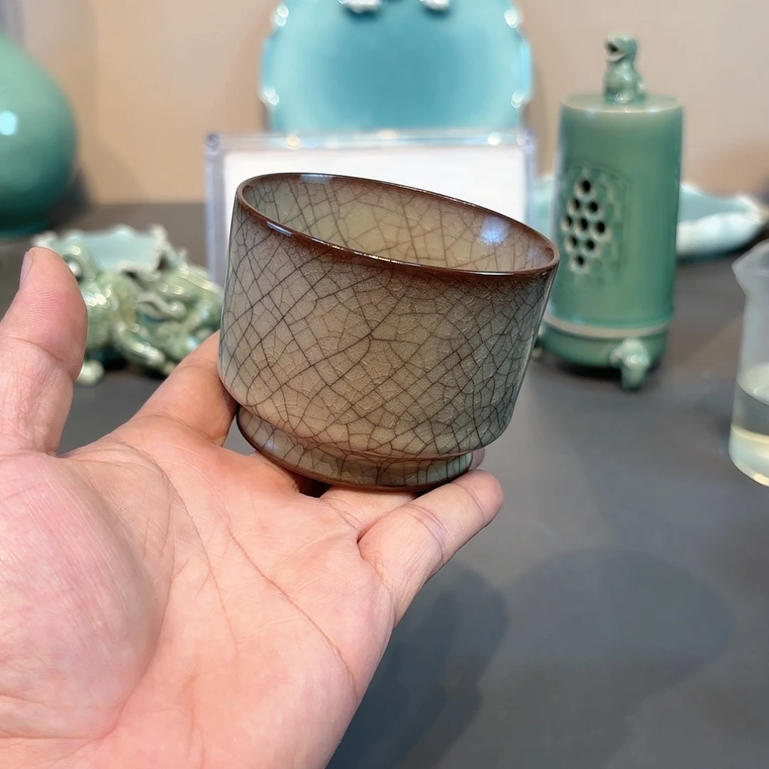青瓷青瓷龙泉青瓷