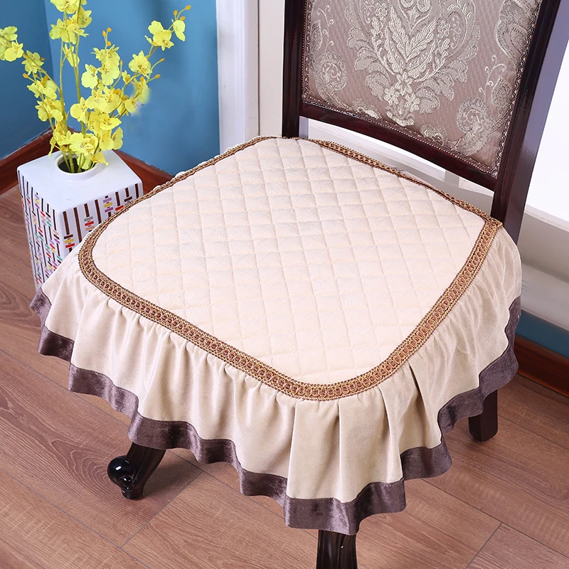 椅子坐垫餐椅座垫加厚防滑家用简约凳垫毛绒通用餐椅垫