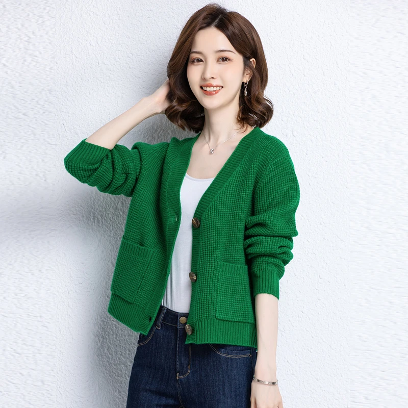 新款秋冬洋气高腰显瘦针织毛衣外套女宽松配裙子开衫外搭52281