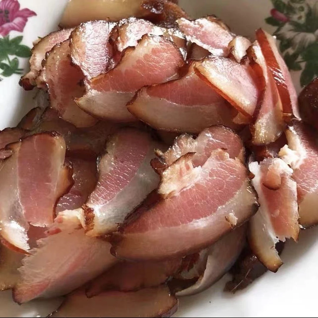 坐尾腊肉，云南镇雄烟熏腊肉坐尾腊肉，油纸包装