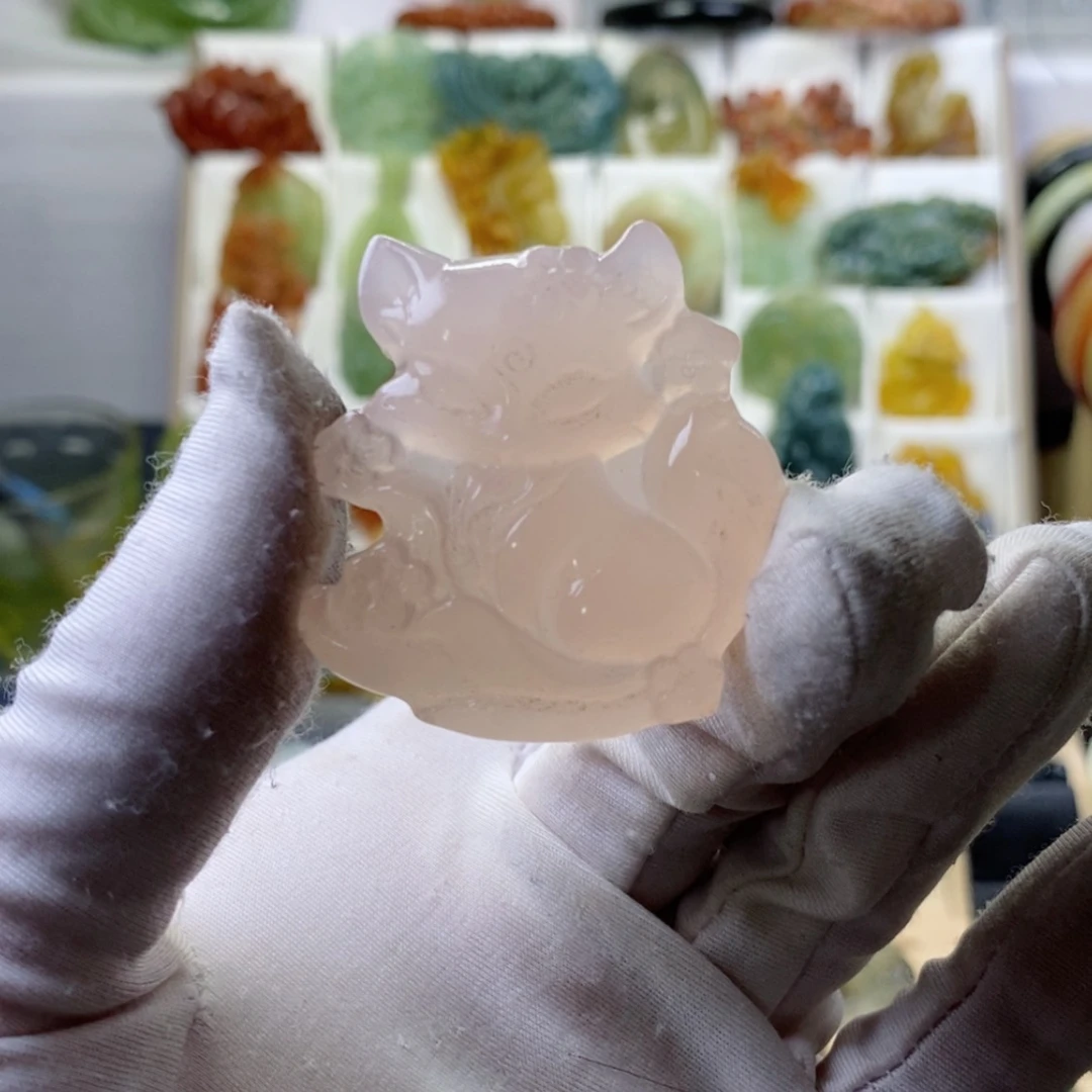 【闪购商品】蛇纹石玉颈饰未镶嵌猪*懂