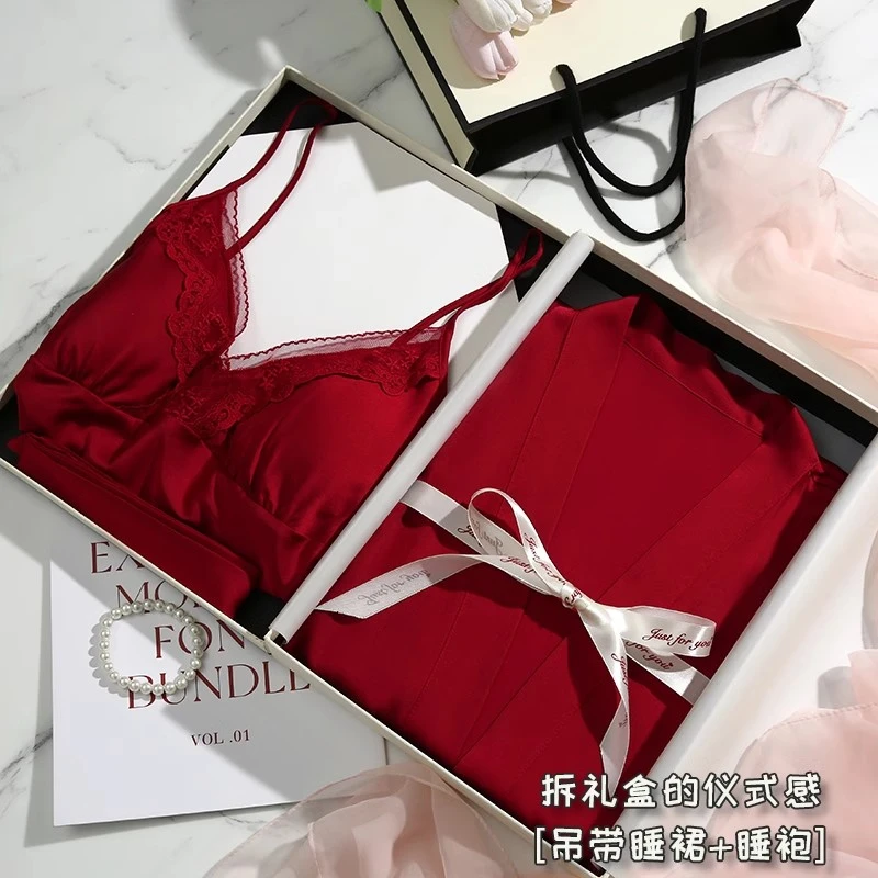 女本命年生结婚送新人新娘闺蜜新婚生日礼物实用走心的礼盒装睡衣