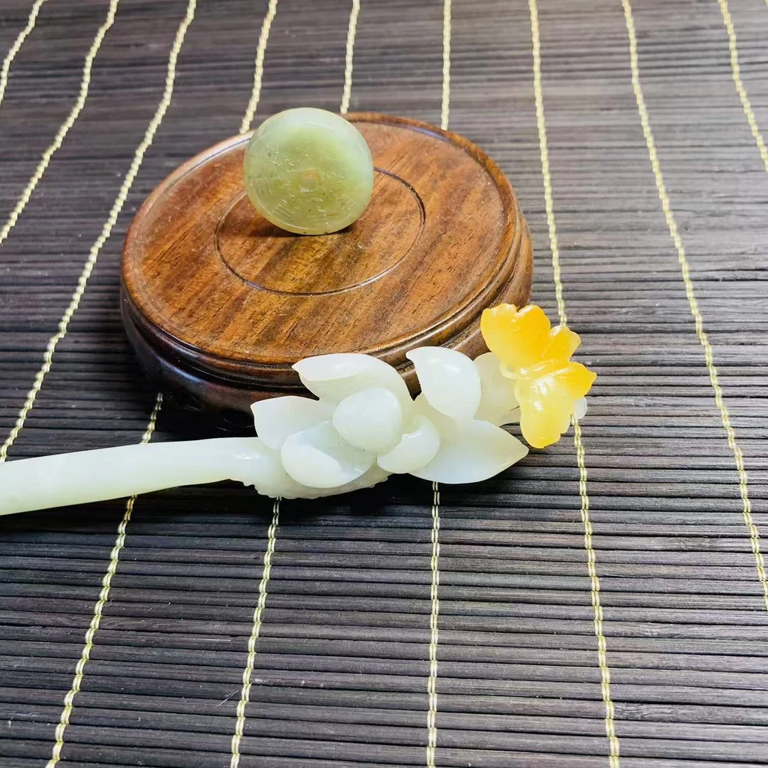 新式花玉荷花玉雕发簪