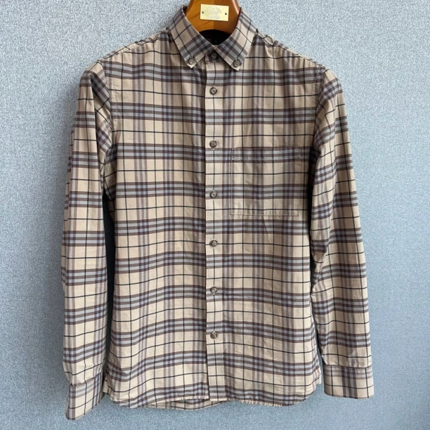 BURBERRY / 博柏利  卡其色格纹衬衫 98新/公价5500/80631