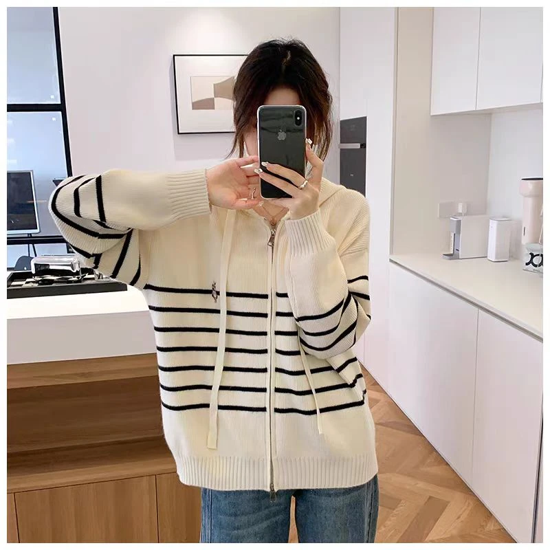 【百搭穿搭】休闲连帽条纹长袖刺绣百搭针织开衫百搭毛衣外套宽松