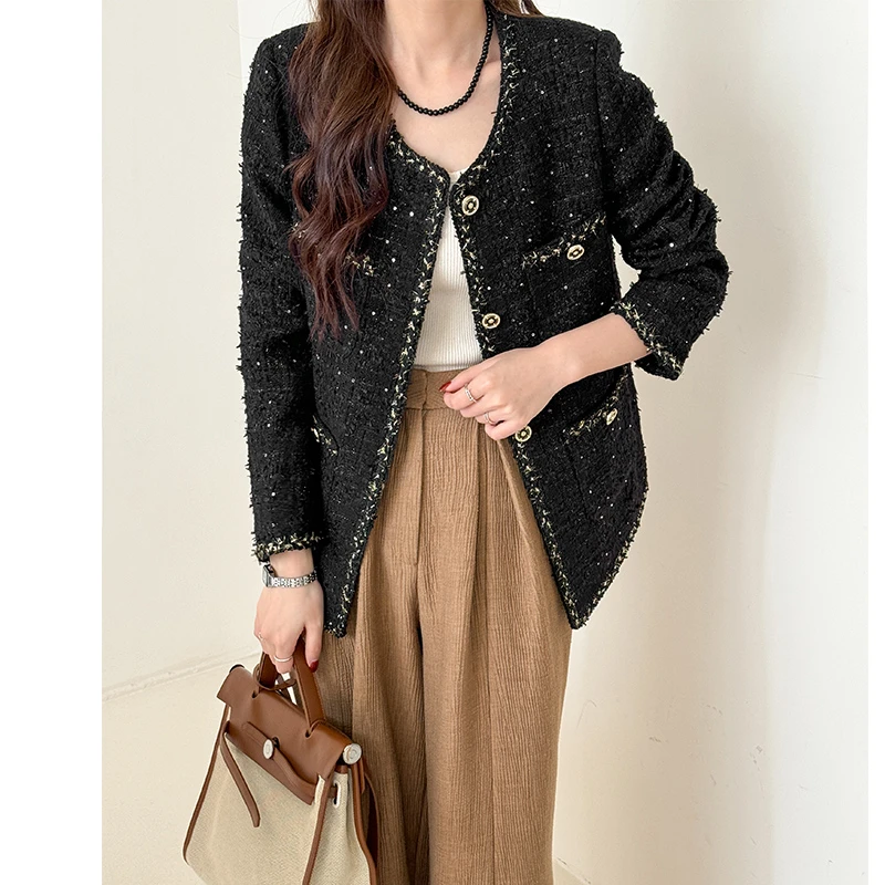 小香风亮片外套女，简约不简单，时尚新宠儿