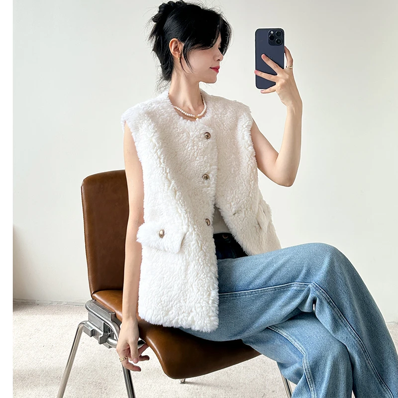 【软糯舒适】小香风羊羔毛马甲女 温暖你的每一个瞬间
