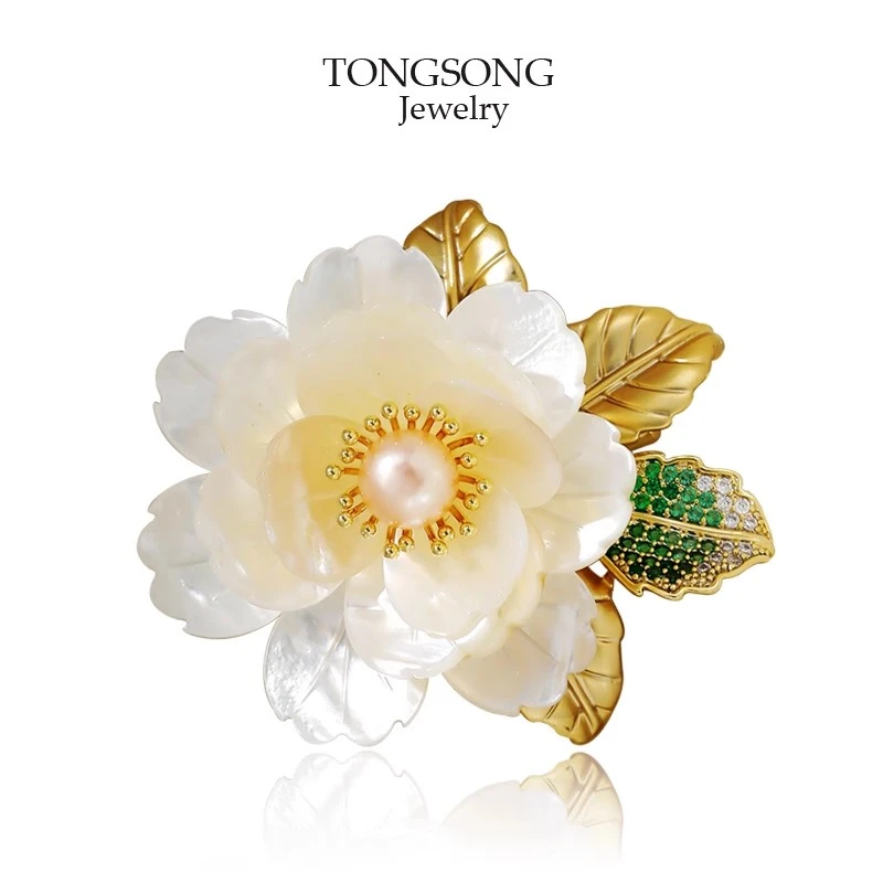 铜合金合成锆石胸针 铜合金胸针 牡丹花大衣西装配饰胸花