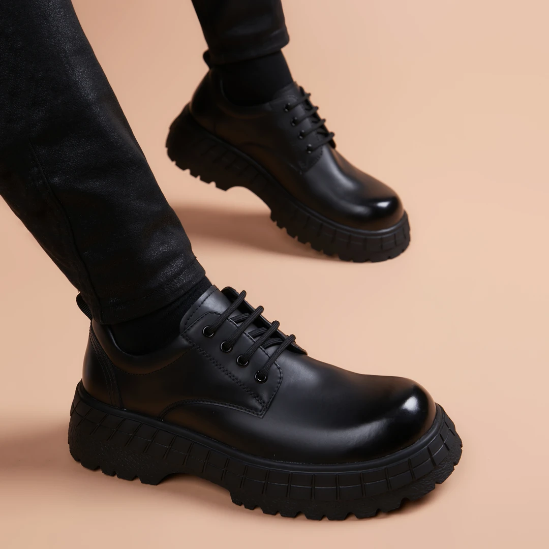 英伦风百搭厚底个性通勤黑色圆头鞋男商务正装潮流百搭男圆头皮鞋