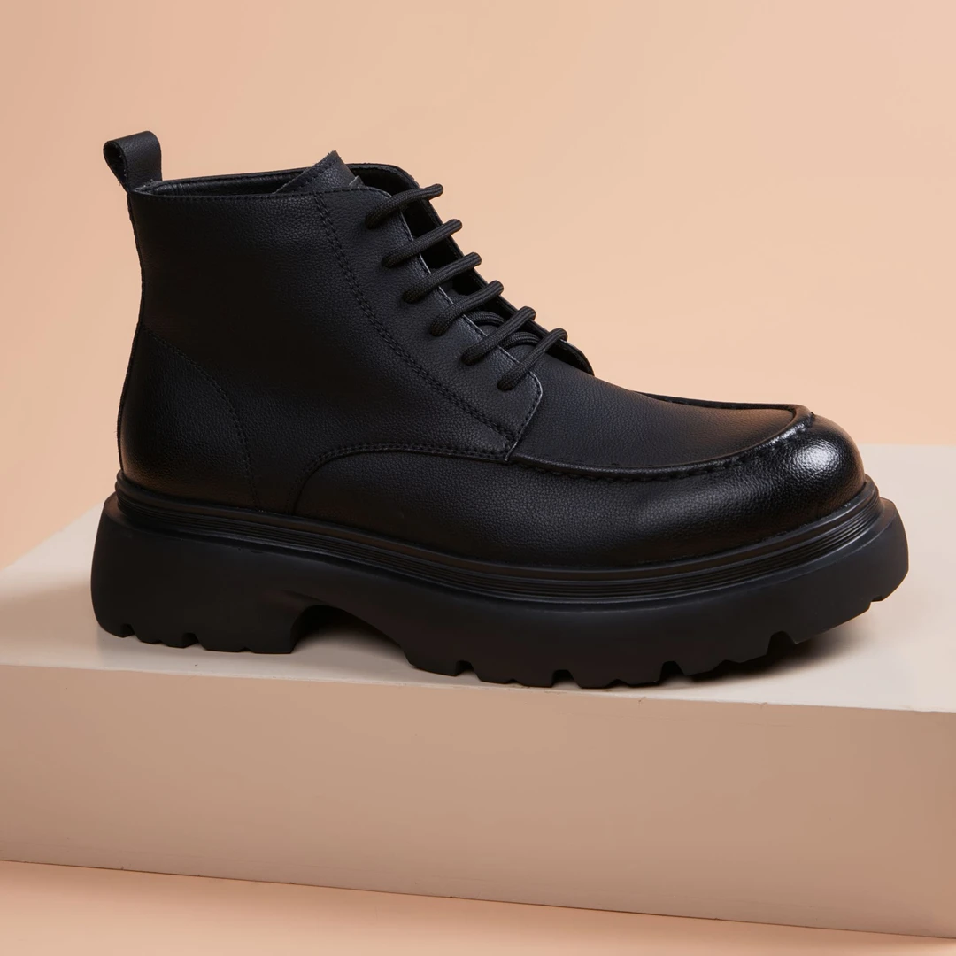 英伦风中帮马丁靴新款靴子男士百搭骑士机车英伦舒适短靴防滑皮靴