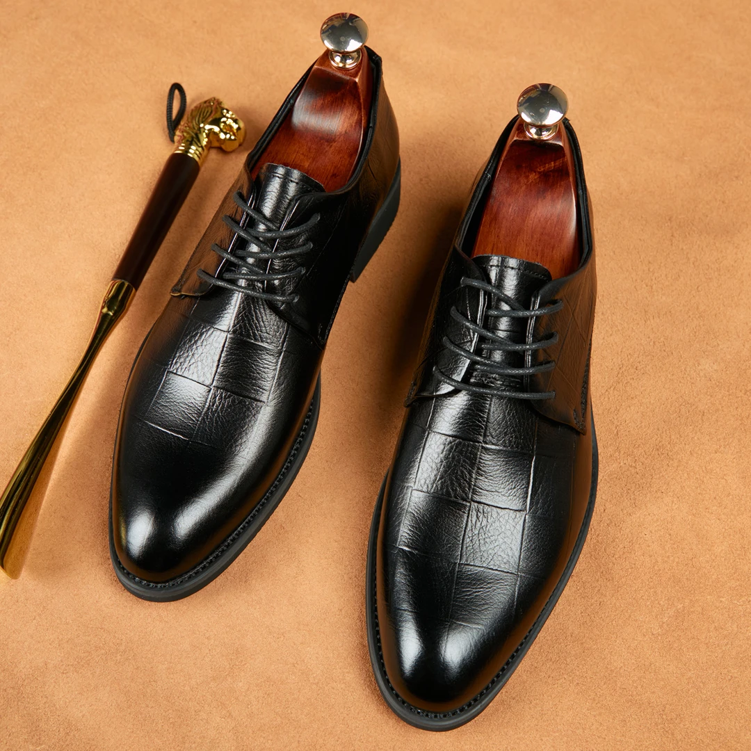皮鞋男韩版英伦系带黑色时尚百搭男士商务休闲皮鞋结婚德比鞋男士