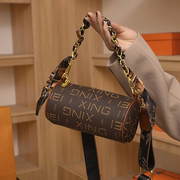 圆筒包包女春夏枕头包女新款小圆包字母圆筒单肩包时尚潮流斜挎包