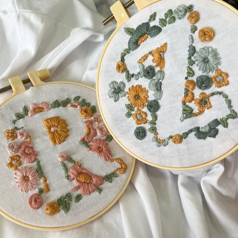 刺绣手工自绣t恤diy情侣装纯棉百家姓26字母花草绣花刺绣diy字母