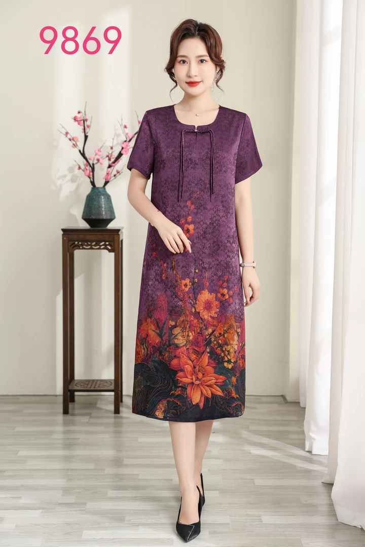 （阔太太）2024新款圆领定位花流苏质连衣裙