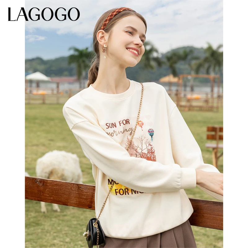 Lagogo新款圆领落肩设计印花图案卫衣女LAEE411G94