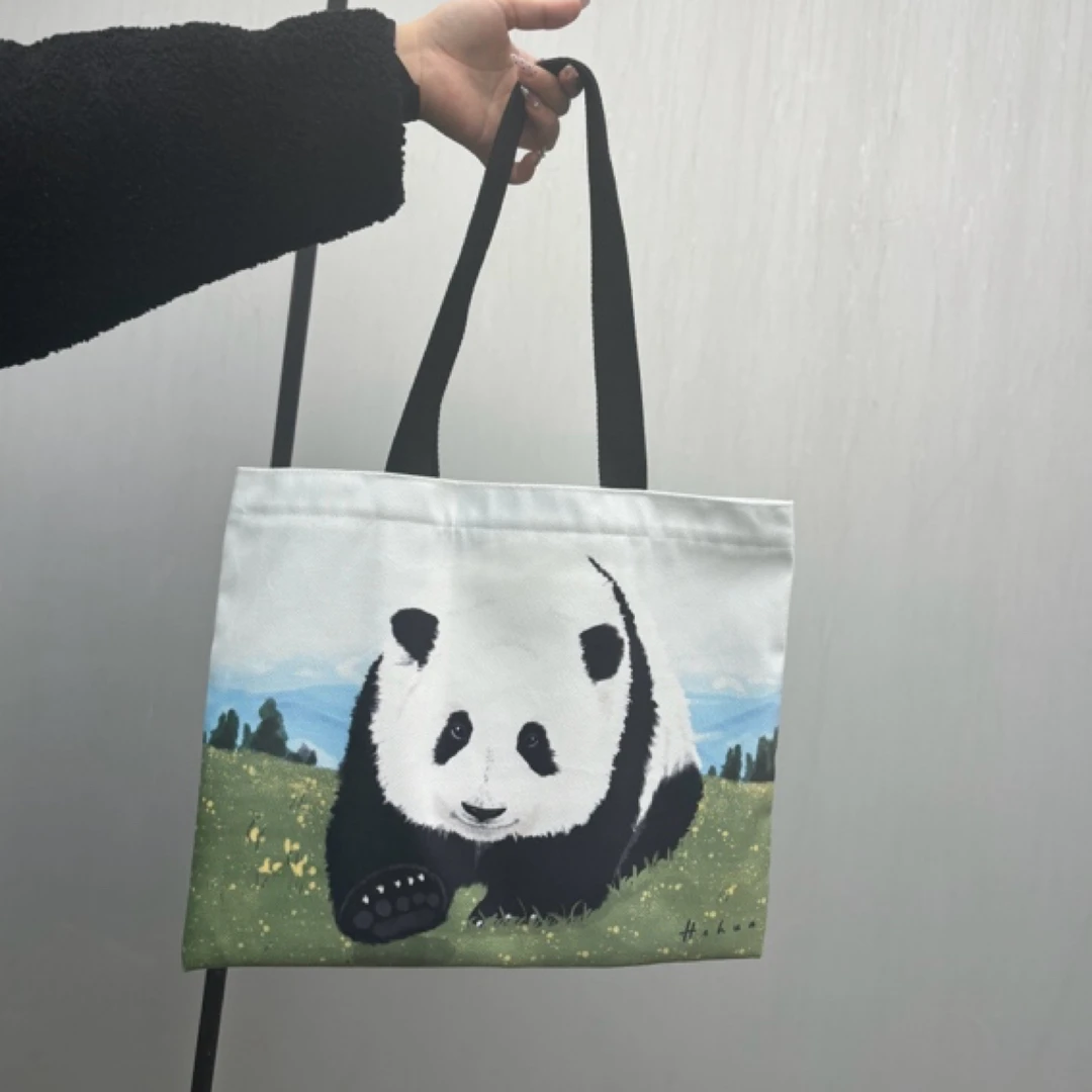 草地熊猫花花帆布包