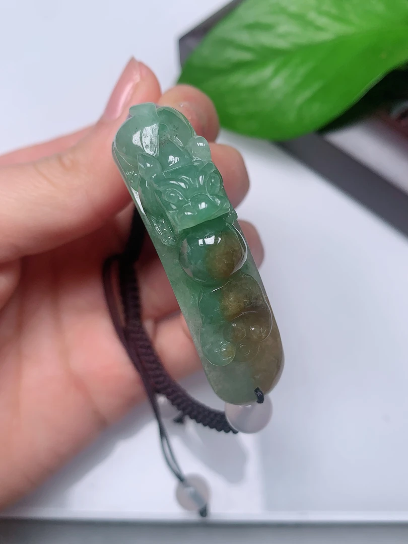 缅甸天然翡翠A货，老坑冰润双彩貔貅手牌手链