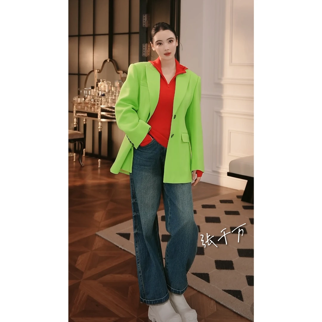 千万骨折价 // Elvis Cheung 罗勒绿针织郁金香西装