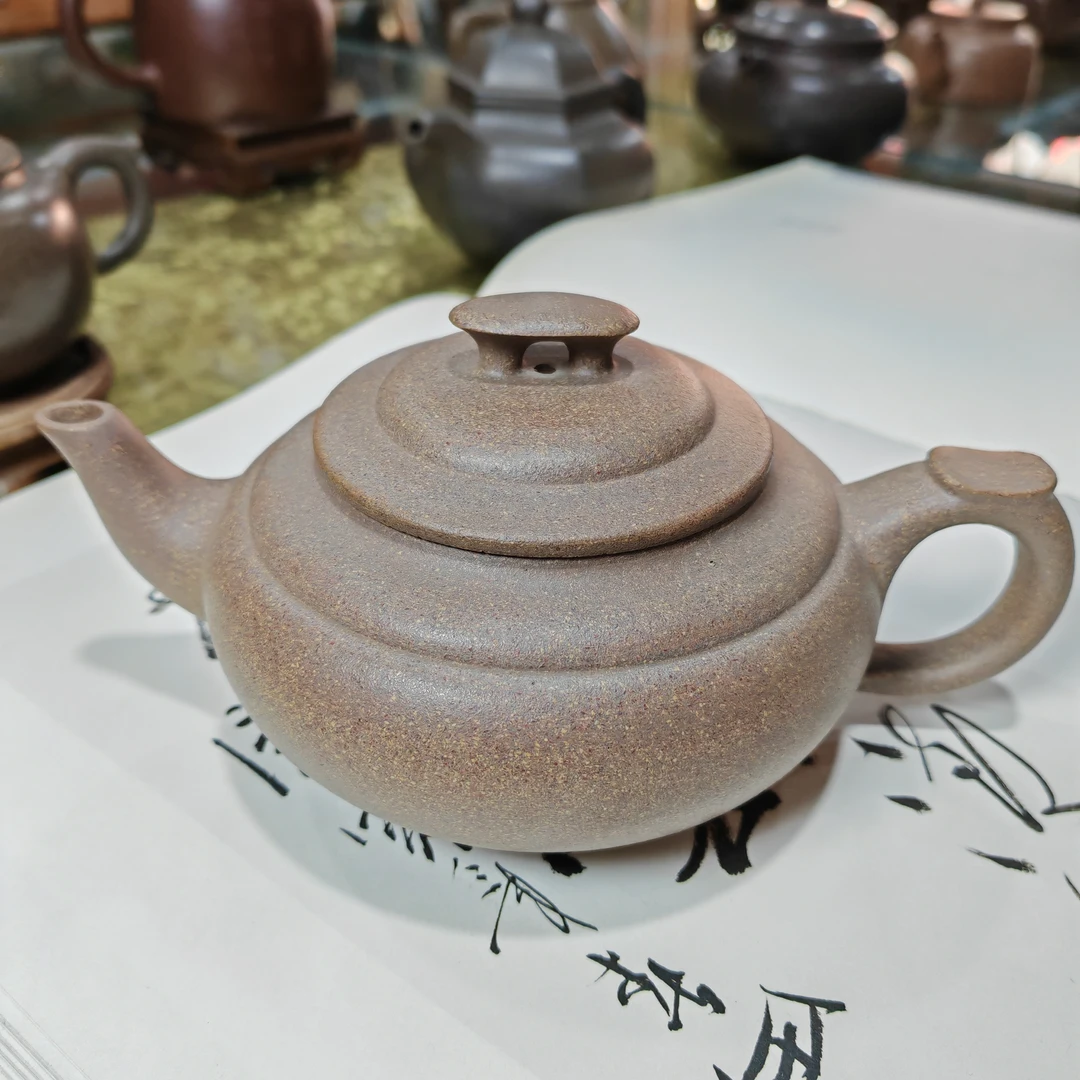 茂旭号-黄龙山原矿紫砂壶段泥（共生矿）上新桥400cc