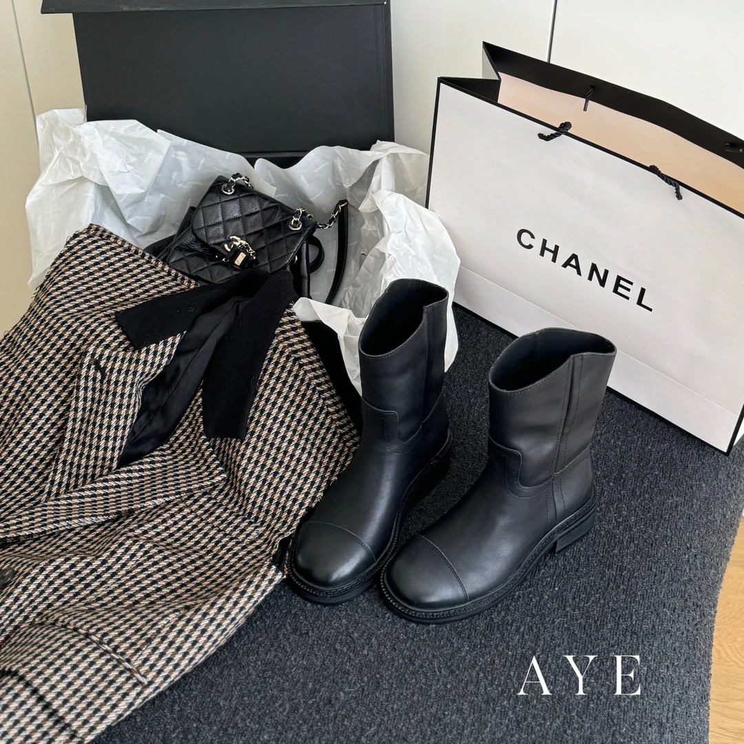 【AYE】24SS｜超飒时尚一脚蹬短筒靴｜百搭英伦风小圆头显瘦烟筒靴