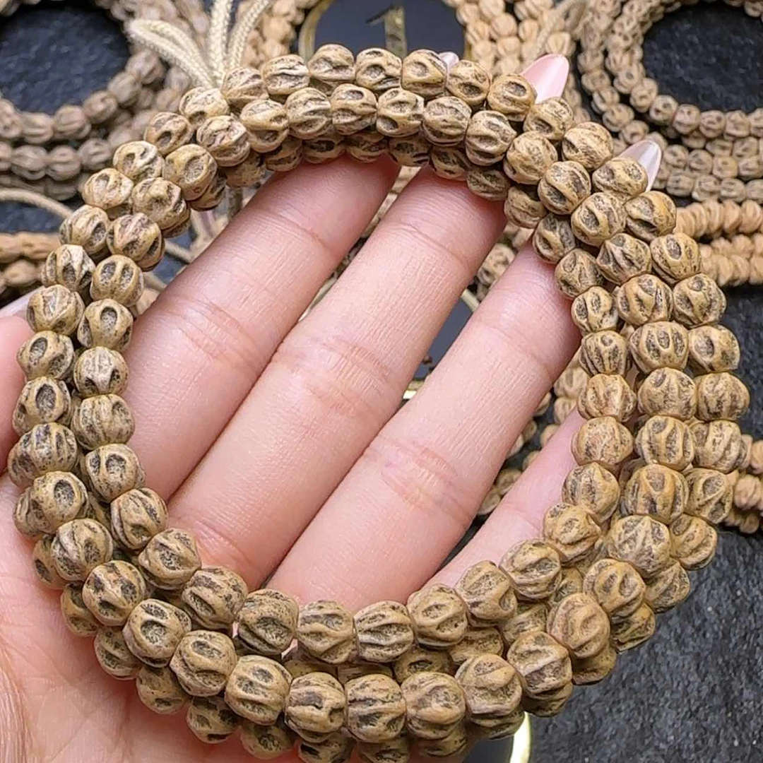 【闪购商品】柏香籽/百香籽手串嘿**M