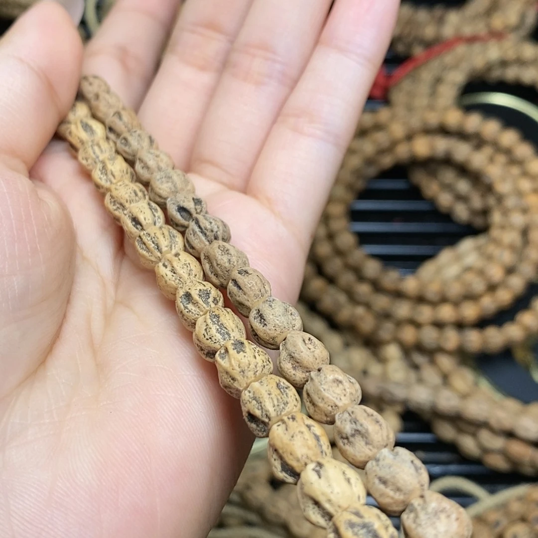 【闪购商品】柏香籽/百香籽吊坠6****2