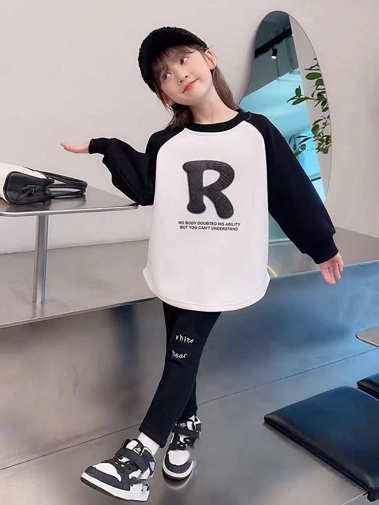 2311儿童秋冬加绒卫衣黑白