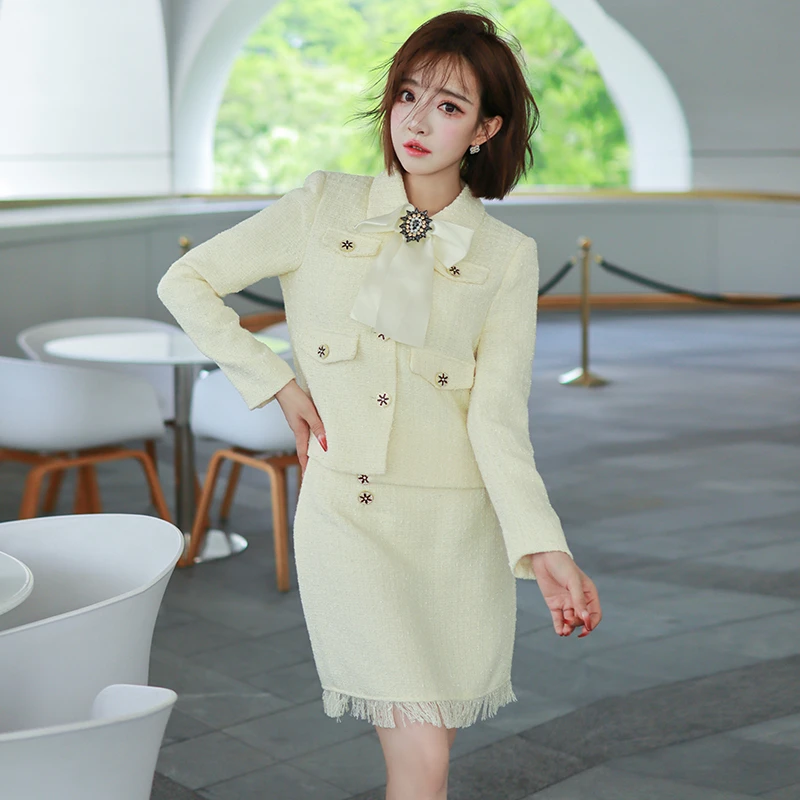 MIUCO优雅米白粗花呢翻领蝴蝶领结上衣