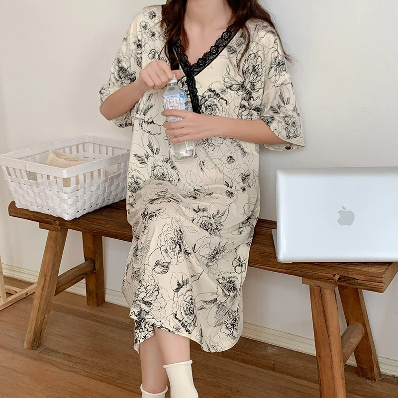 莫代尔哺乳睡裙母乳期可外穿喂奶方便的短袖可外穿孕妇睡衣月子裙