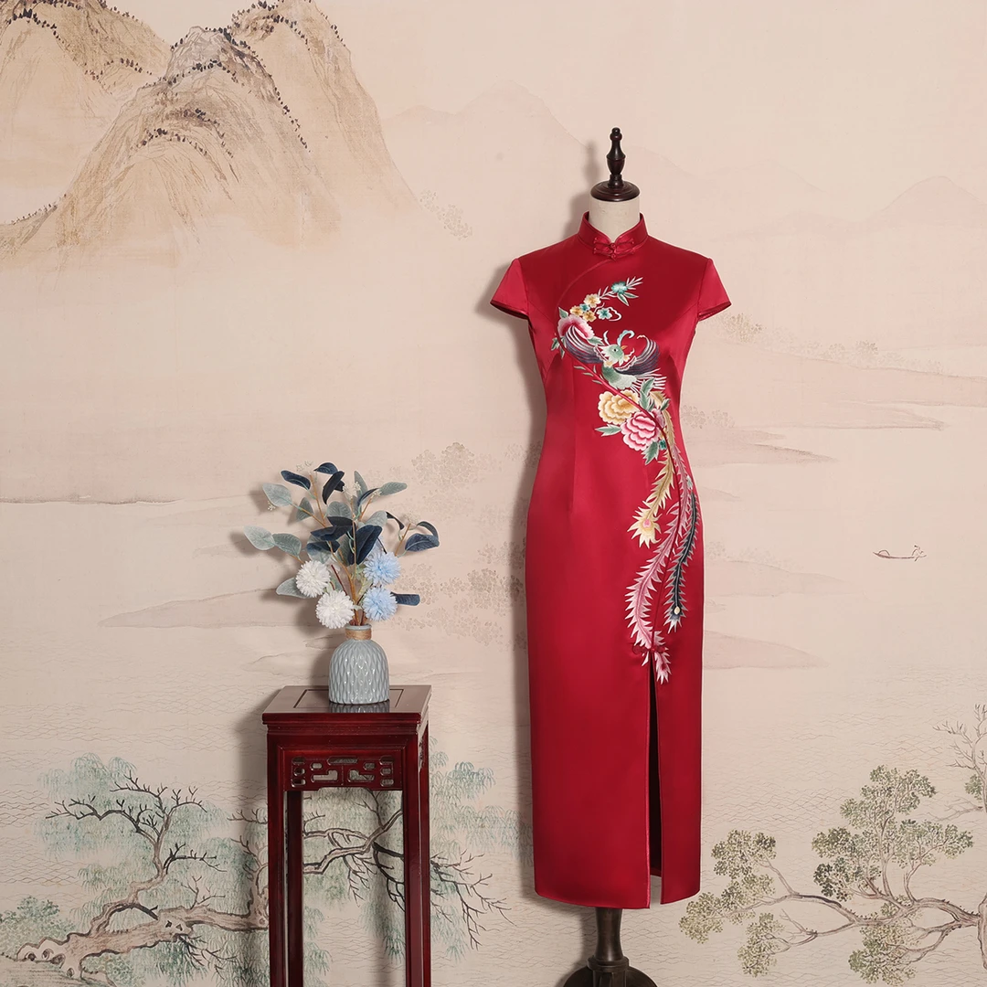 YUANZUEN/袁尊定制中国风旗袍 酒红色桑蚕丝手推绣重磅 走秀 修身