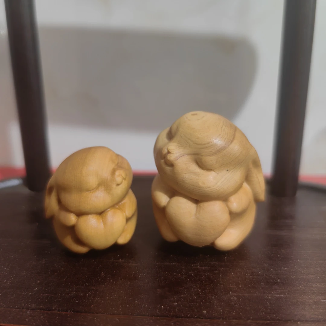 太行崖柏木雕生肖兔子创意兔年摆件手把件实木兔卡通饰品桌面摆放