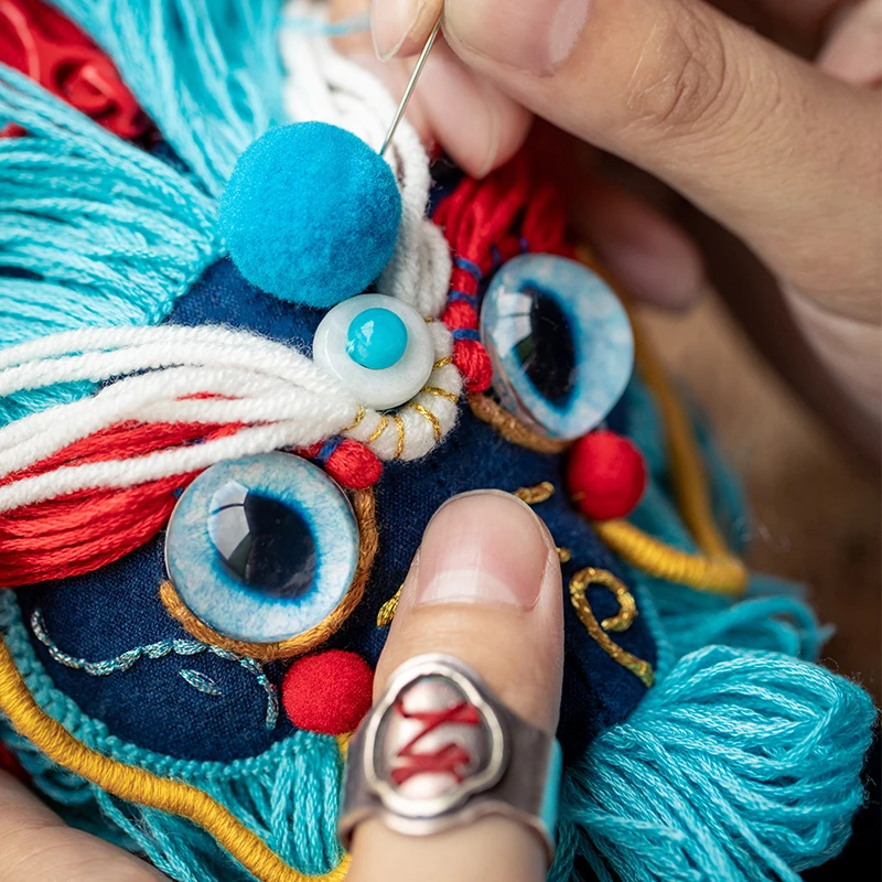 刺绣手工diy材料包自绣口金包礼物趣味布艺斜跨包胸包龙可爱斜挎