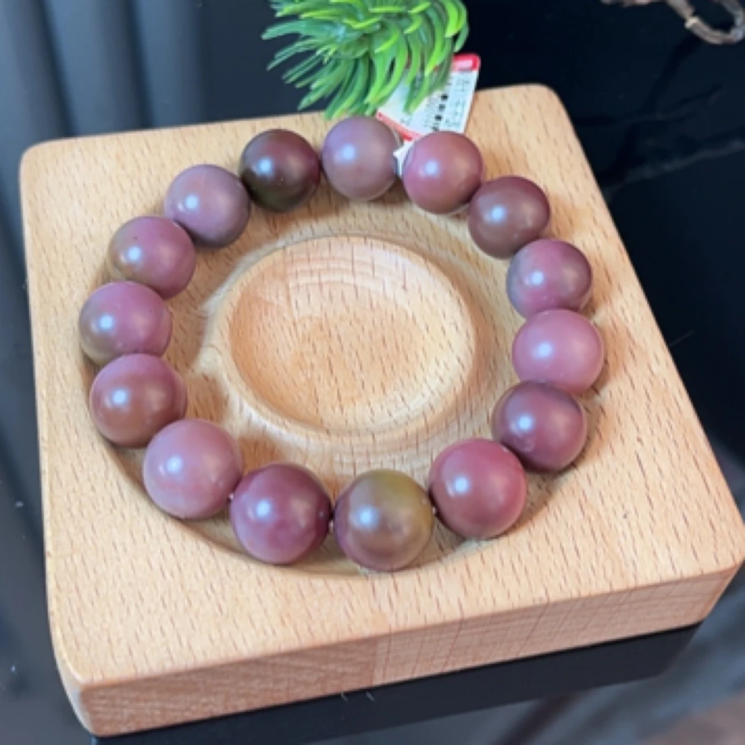 盐源玛瑙磨砂浓郁紫红色手链