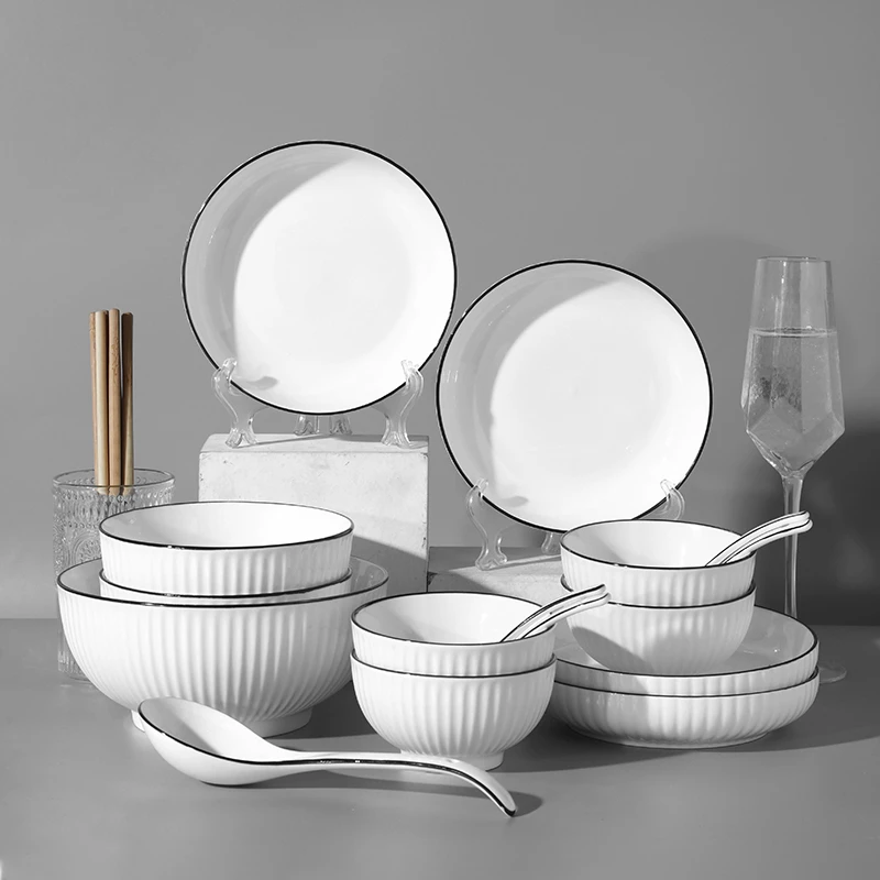 碗盘子餐具家庭套装陶瓷吃饭碗菜盘子组合家用高颜值新款碗菜碟子