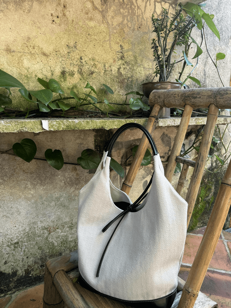 韩系帆布麻料米色包包女夏2024新款小众大容量刺绣单肩包文艺