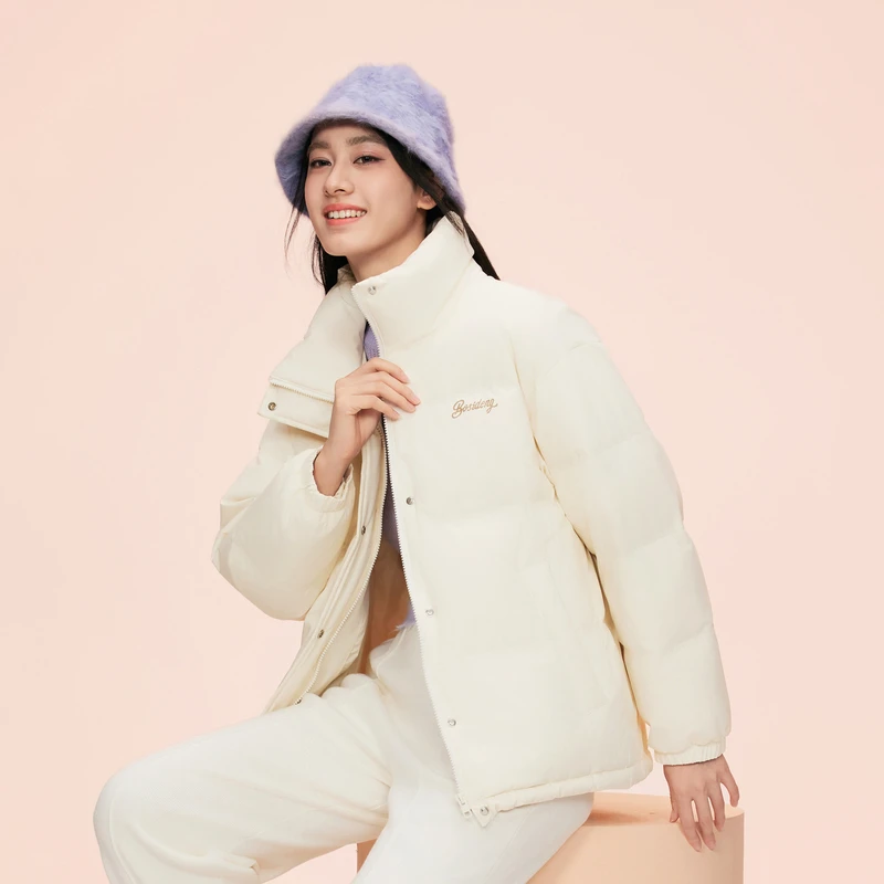波司登2024冬季新款女短款时尚休闲羽绒服B40145284