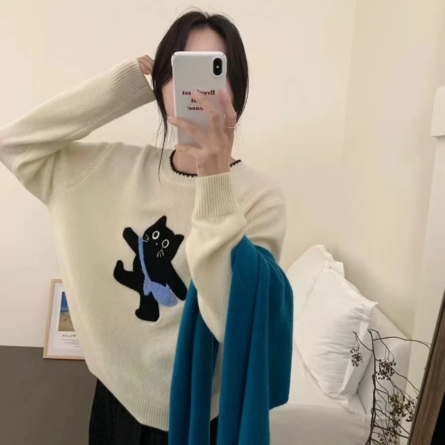 鑫雅2025设计新款毛衣女可爱上学猫洋气套头百搭慵懒风针织衫