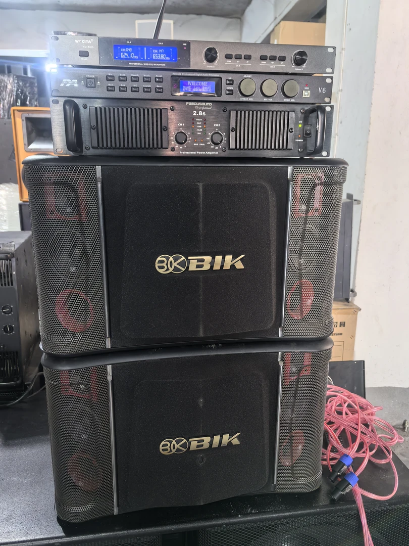 9新  十二寸bik卡包音箱一套