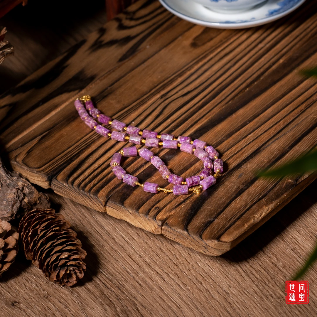 世间臻宝-海天霞丨18K金桃红舒俱来八棱锁骨链/40cm/多样性/P2985