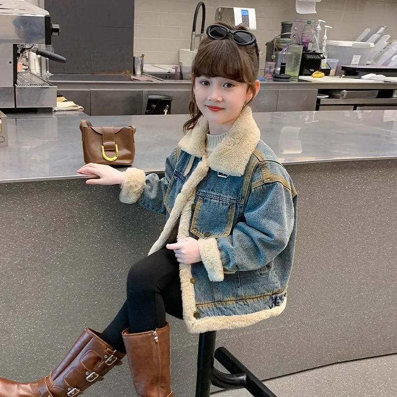 女童外套秋冬款2024新款洋气儿童时髦加绒加厚冬季小女孩牛仔上衣