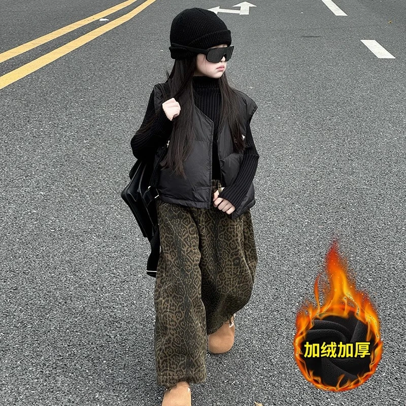 女童羽绒马甲秋冬款2024新款大童女孩保暖羽绒服儿童轻薄内胆坎肩