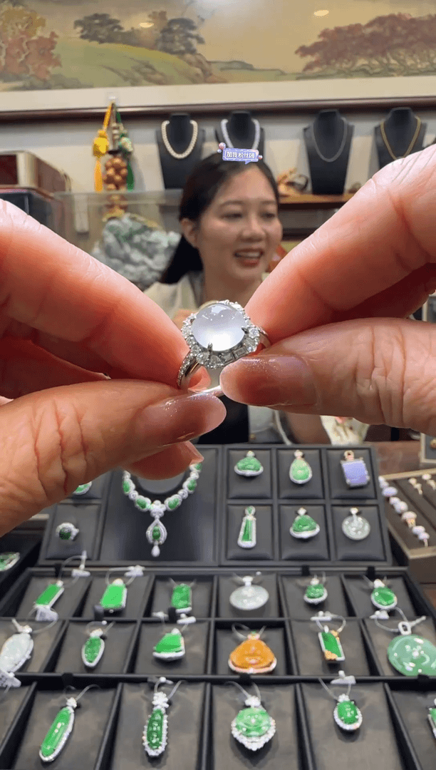 【闪购商品】翡翠戒指18K金镶嵌KK旦面 退货扣运营费100