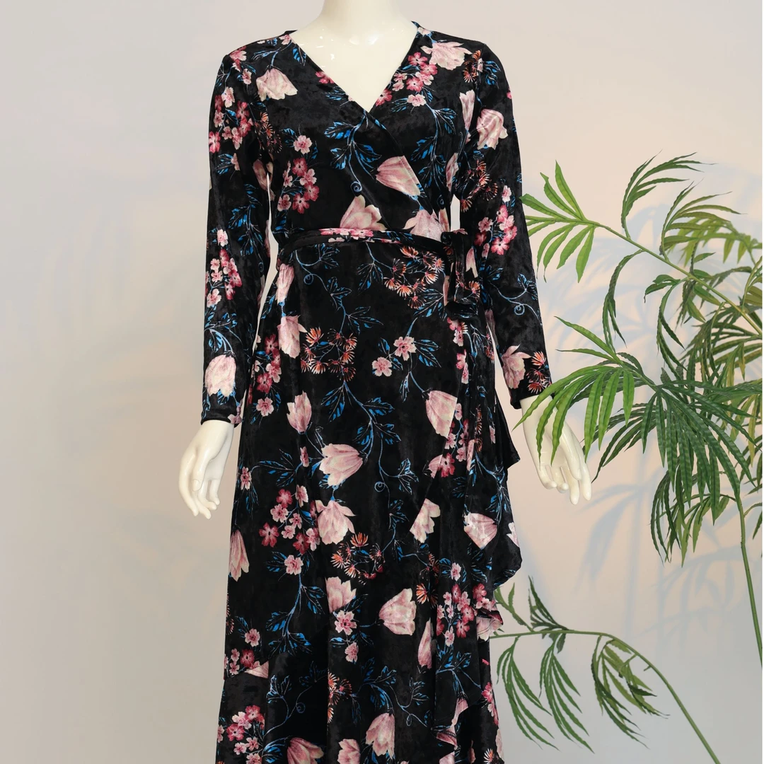 一颗歪桃2024新款女装 dvf绑带裙