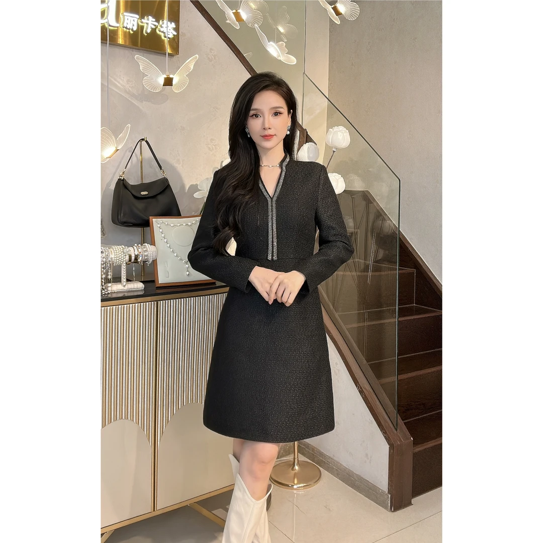 裙子【央岚-CentMist】法式显瘦气质黑色长袖女装连衣裙秋冬新款
